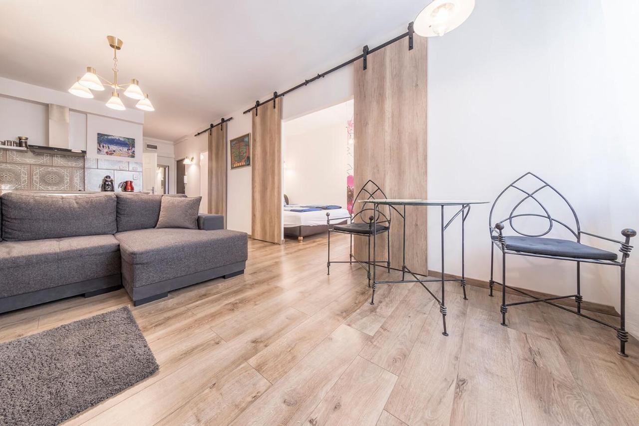 Sandra Apartment Close To Chain Bridge ブダペスト エクステリア 写真