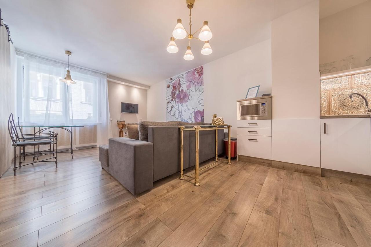 Sandra Apartment Close To Chain Bridge ブダペスト エクステリア 写真